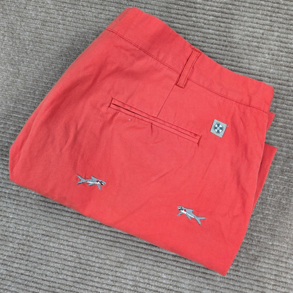 Castaway Nantucket Island Mens 44 Coral Red Shark Embroidered Cotton Shorts